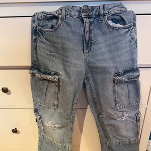 Garage distressed cargo jeans size 3